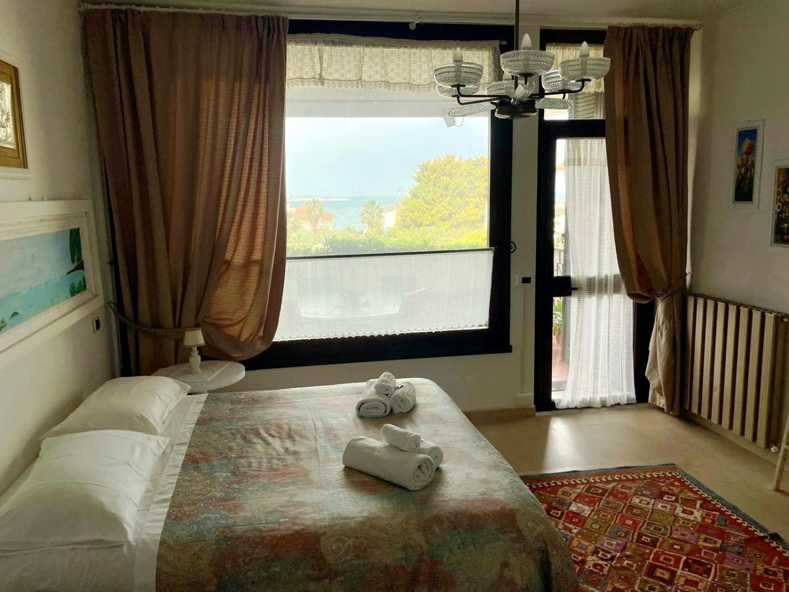 B&B Magna Grecia Crotone Eksteriør bilde