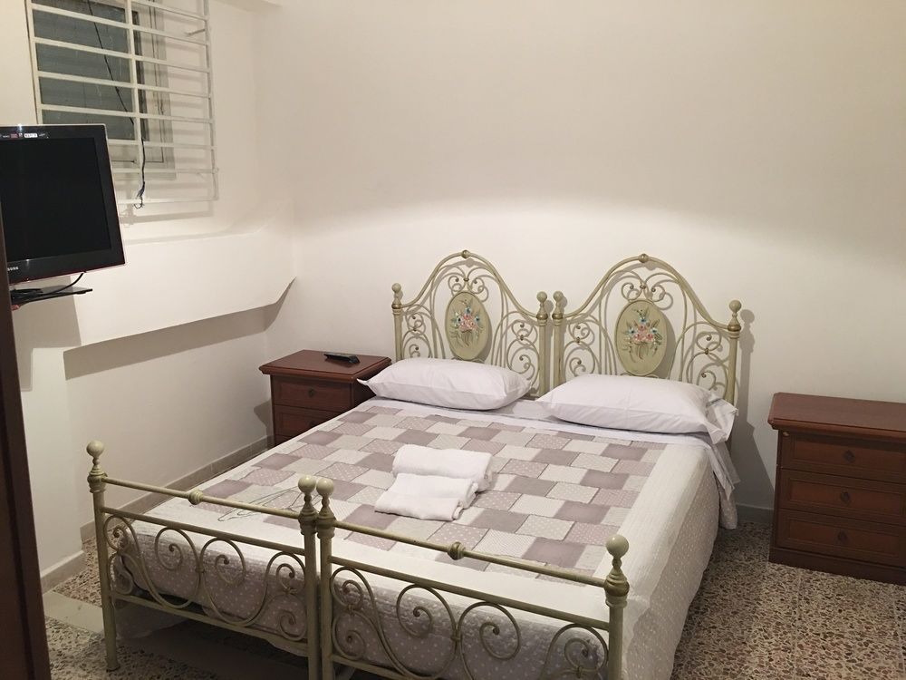 B&B Magna Grecia Crotone Eksteriør bilde